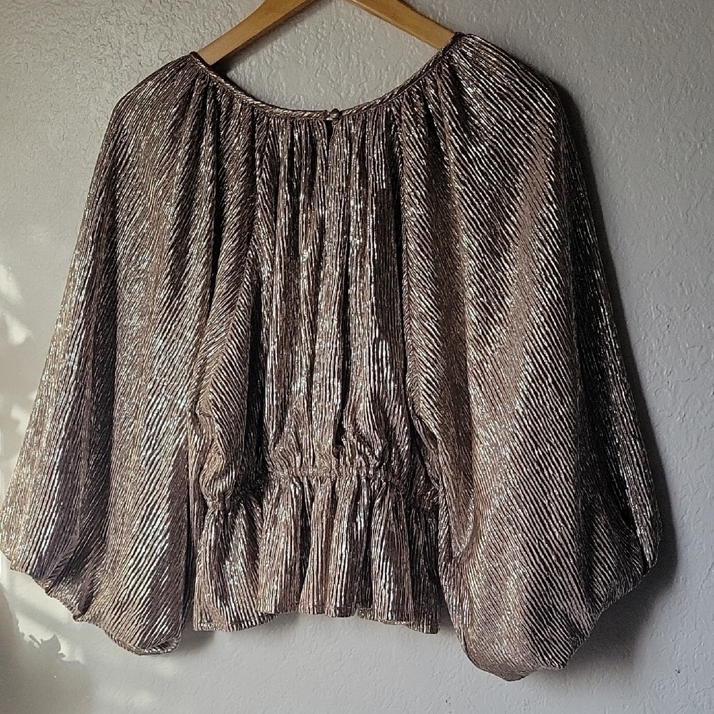 Mille Resort & Travel ,Karis Top Lux  Metallic Gold  Women's Top Size XXS-M - Picture 8 of 15